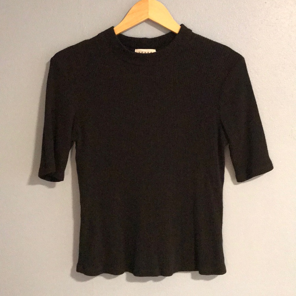 LACAUSA Mockneck Thin Ribbed Top